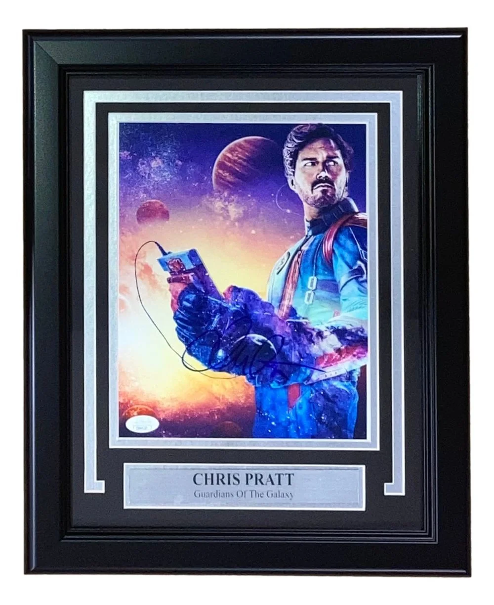 Chris Pratt — Chris Pratt Signed Framed 8x10 Guardians Of The Galaxy Photo JSA