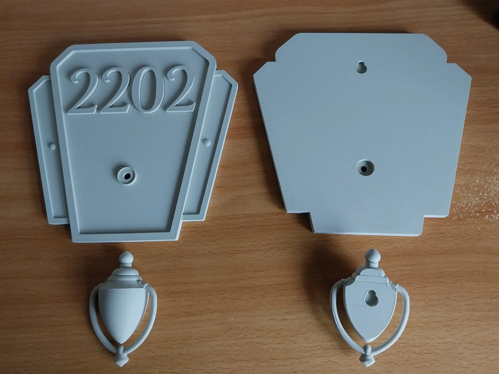 Ghostbusters Apartment Door Sign Numbers. Dana Barrett & Louis Tully 2206 & 2202, изображение 3