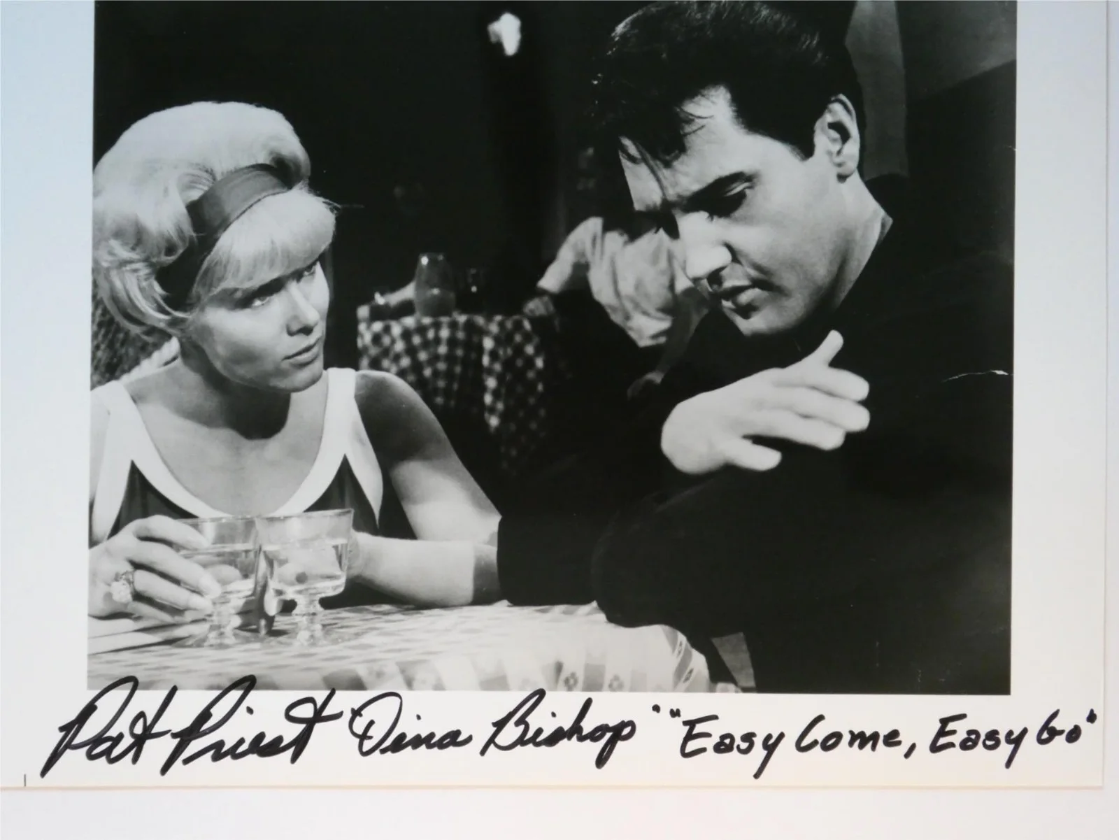 Pat Priest — Pat Priest Signed B&W 8x10 Photo Autographed Easy Come Easy Go w/ Elvis Presley, изображение 2
