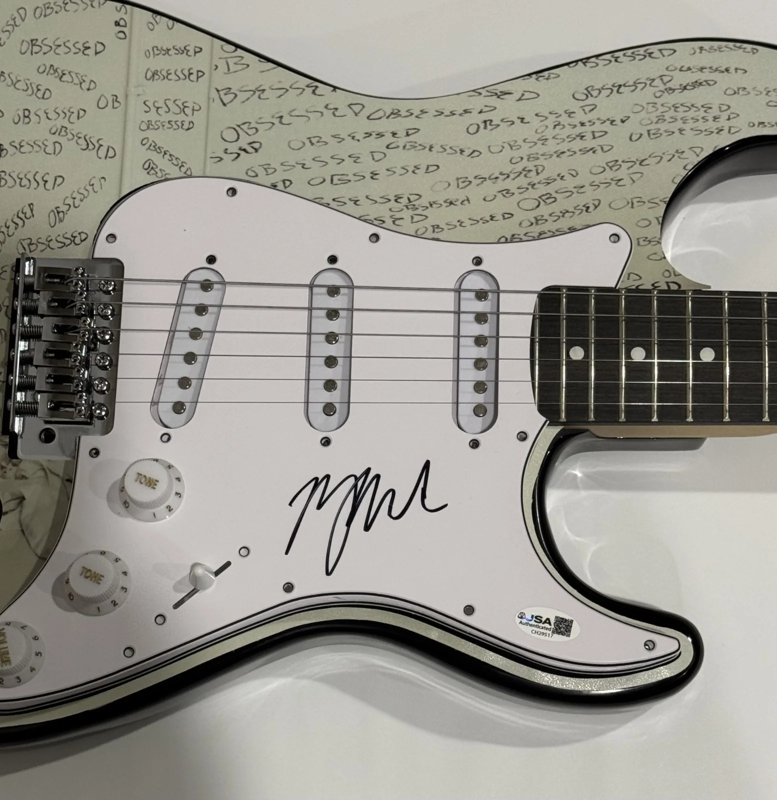 MORGAN WADE SIGNED CUSTOM ELECTRIC GUITAR OBSESSED JSA COA, image 2