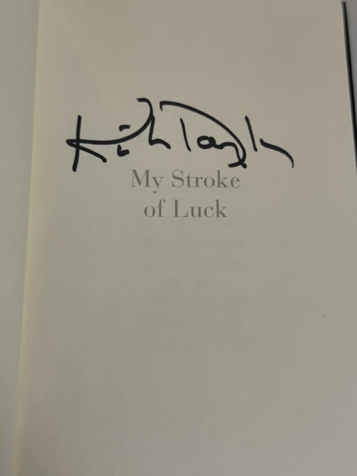 Legend Kirk Douglas Hand Signed Book w/ Event Flyer & Autographed Sticker, изображение 2
