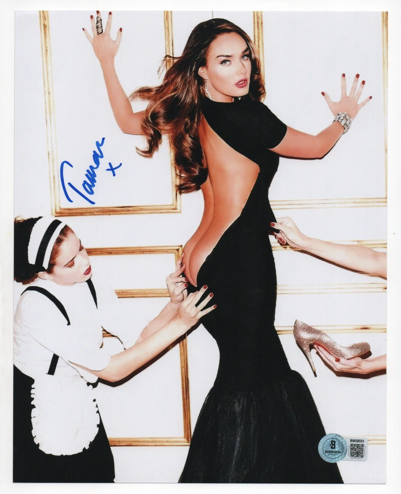 Tamara Ecclestone — Tamara Ecclestone autographed signed 8x10 photo Beckett BAS COA Sexy Hot Playboy