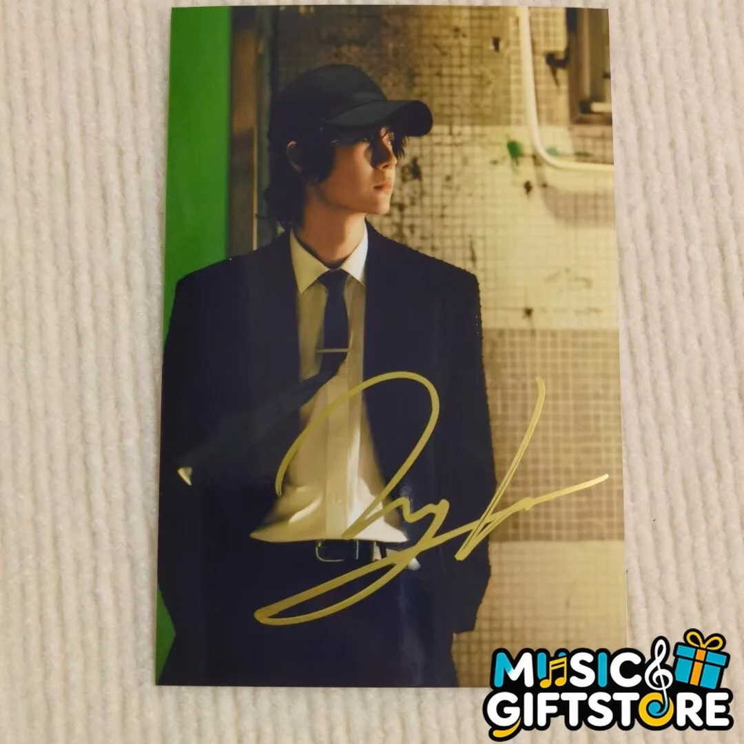 SALE WANG YIBO Autographed Signed Photo 4*6 Collection 王一博 2023zz #MUGS, изображение 3