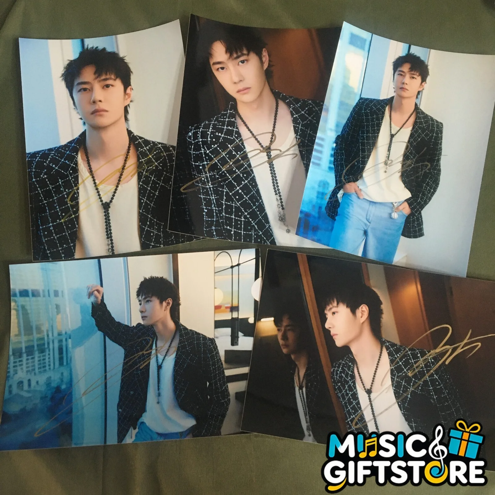 WANG YIBO YI BO PHOTO CARD PICTURE SIGNED AUTOGRAPHED GIFTS COLLECTION 2023D #MU, изображение 2