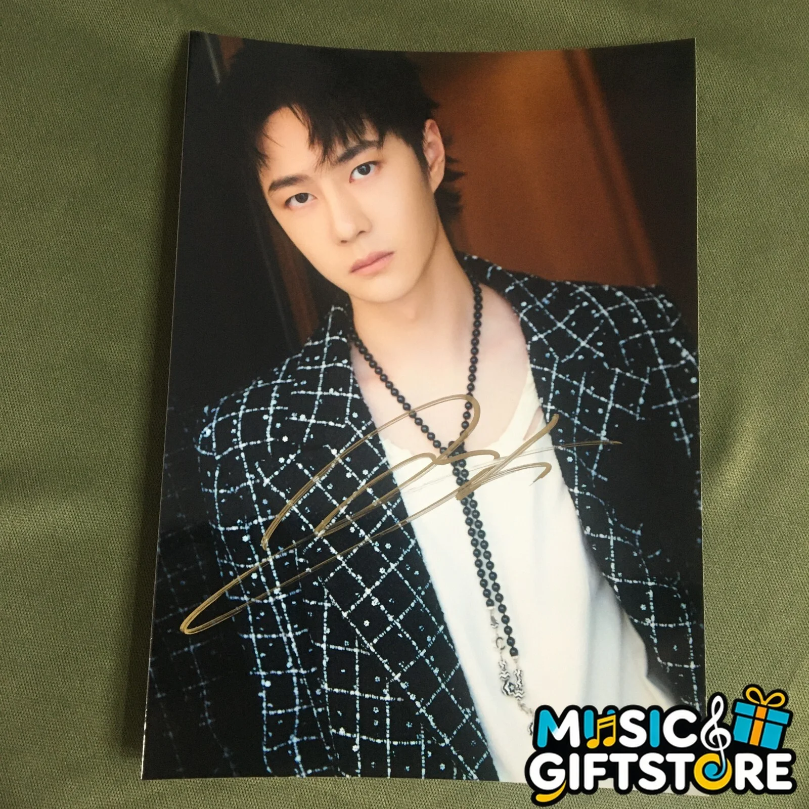WANG YIBO YI BO PHOTO CARD PICTURE SIGNED AUTOGRAPHED GIFTS COLLECTION 2023D #MU, изображение 4