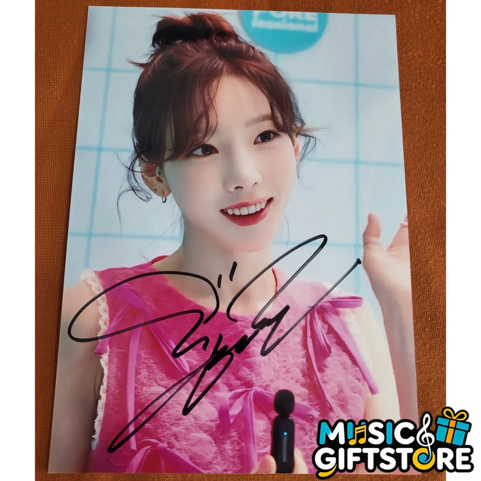 SNSD Kim TaeYeon Taeyeon To.X Autographed Signed Photo Autographs K-POP 2024 #MU, изображение 3
