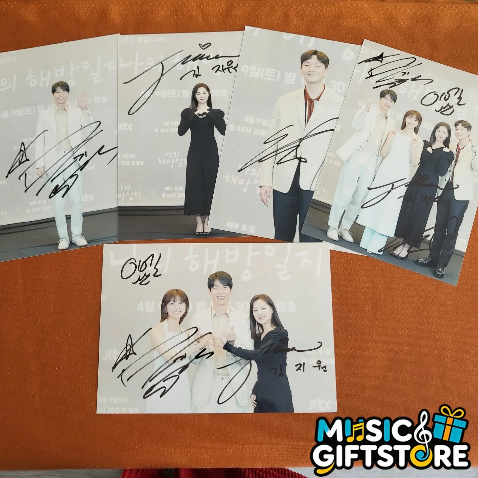 My liberation Journal LEE MINKI Kim Ji Won Autographed Photo 4*6 2022A #MUGS, изображение 2