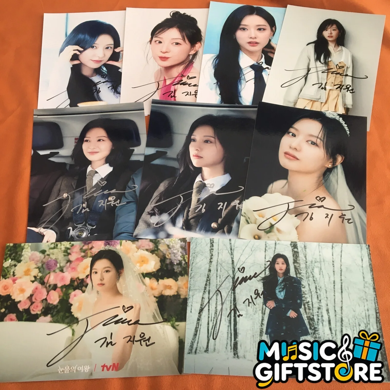 Queen of Tears Photo Autographed by Kim Ji Won K-POP COLLECTION Limited A #MUGS, изображение 2