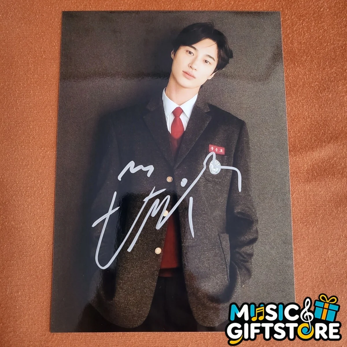 Lovely Runner Byeon Woo-Seok Signed Autographed Photo K-POP Collection 2024A #MU, изображение 5