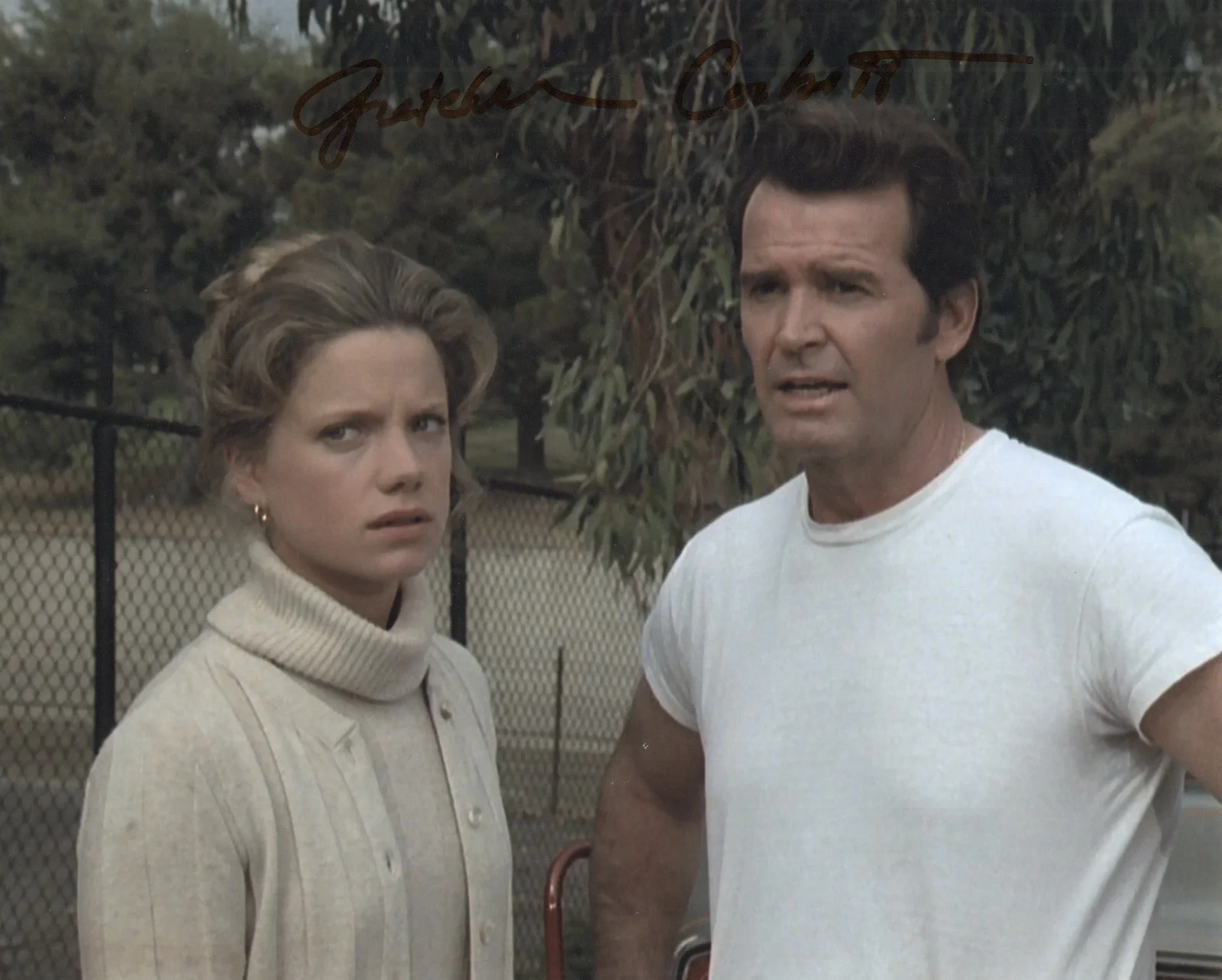 Gretchen Corbett — Gretchen Corbett signed Columbo Jessica Conroy 8x10 photo #2