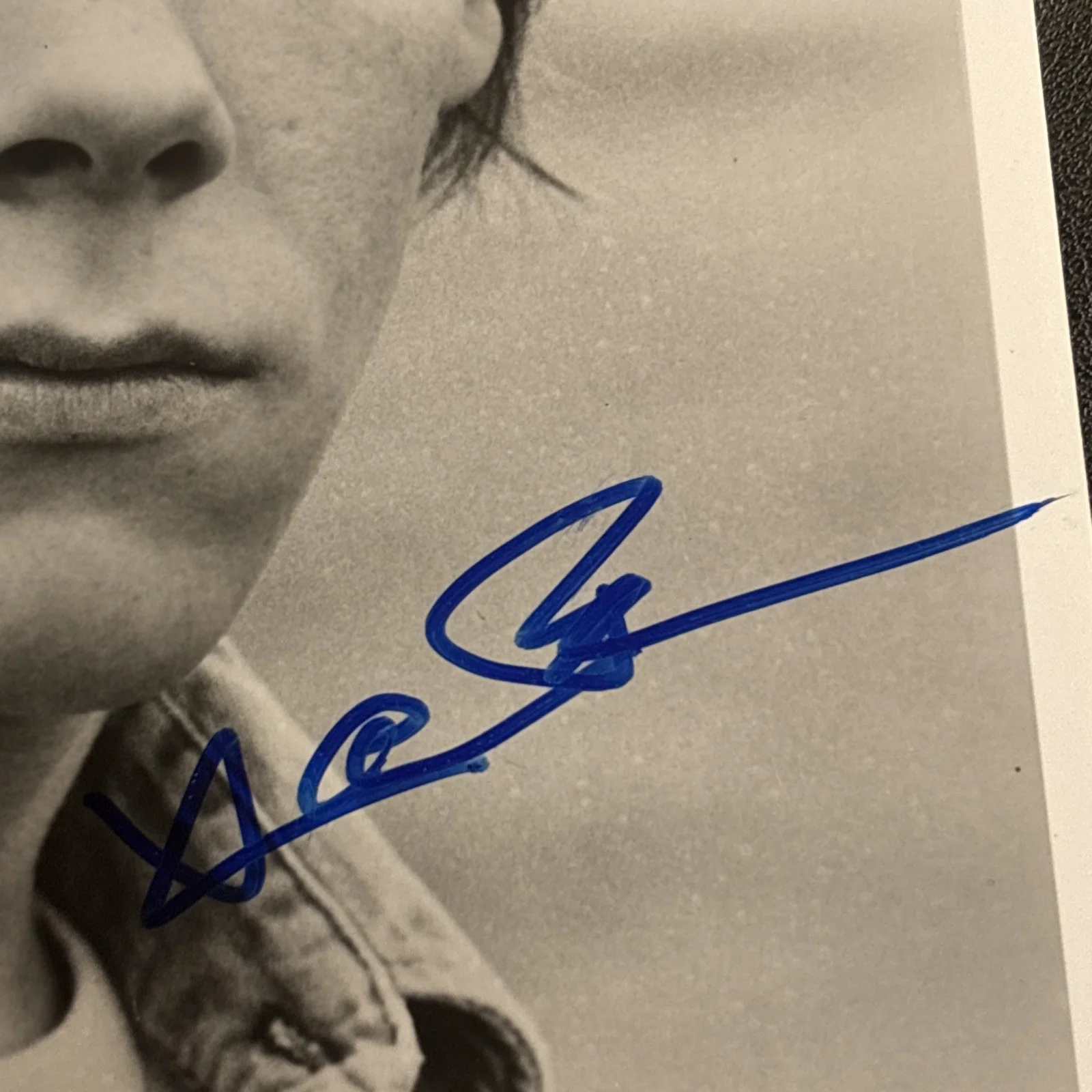 Kevin Bacon — Kevin Bacon Signed 8x10 Photo IAA COA, image 2