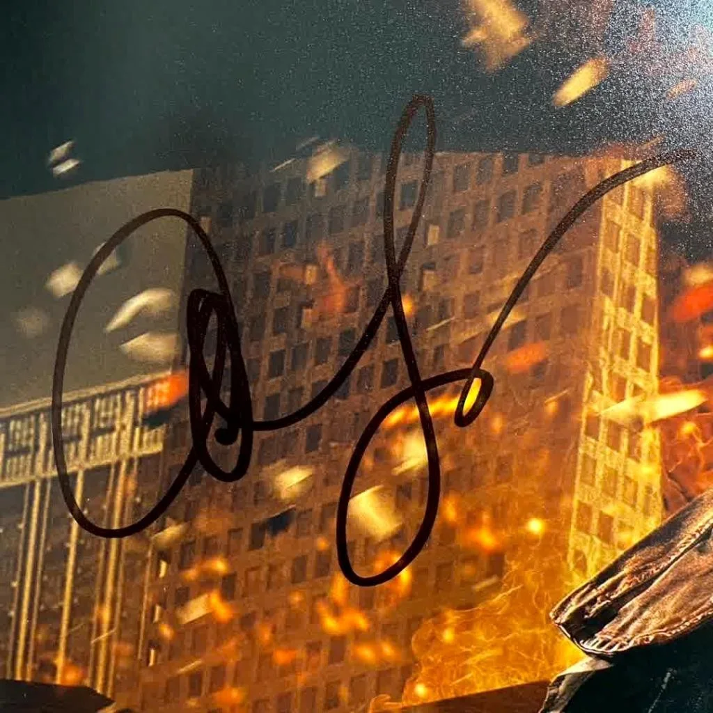 Ali Larter signed Resident Evil 11x14 Photo Claire Redfield autograph ~ JSA, изображение 2