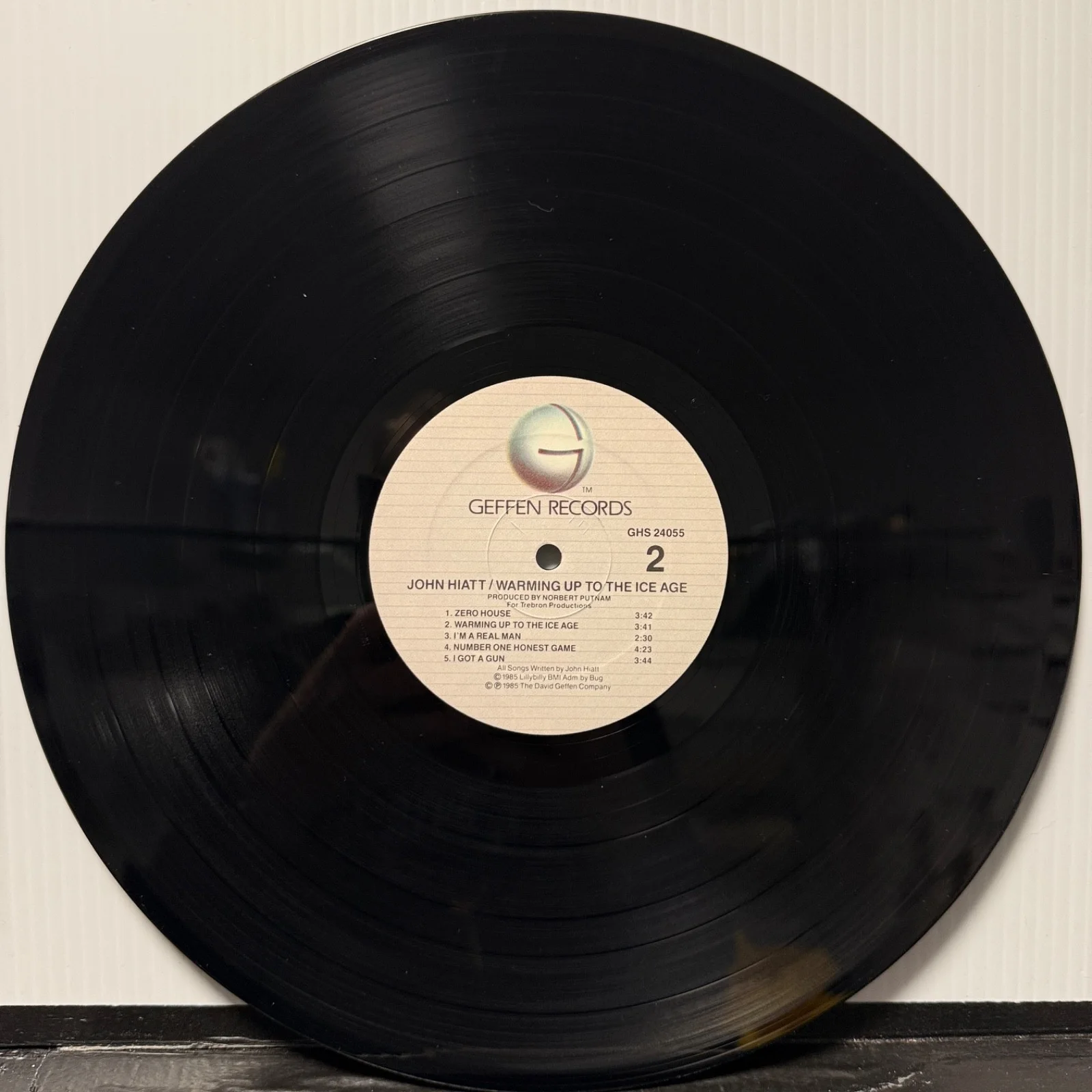 AUTOGRAPHED - JOHN HIATT "Warming Up To The Ice Age" GEFFEN vinyl cover notched, image 4