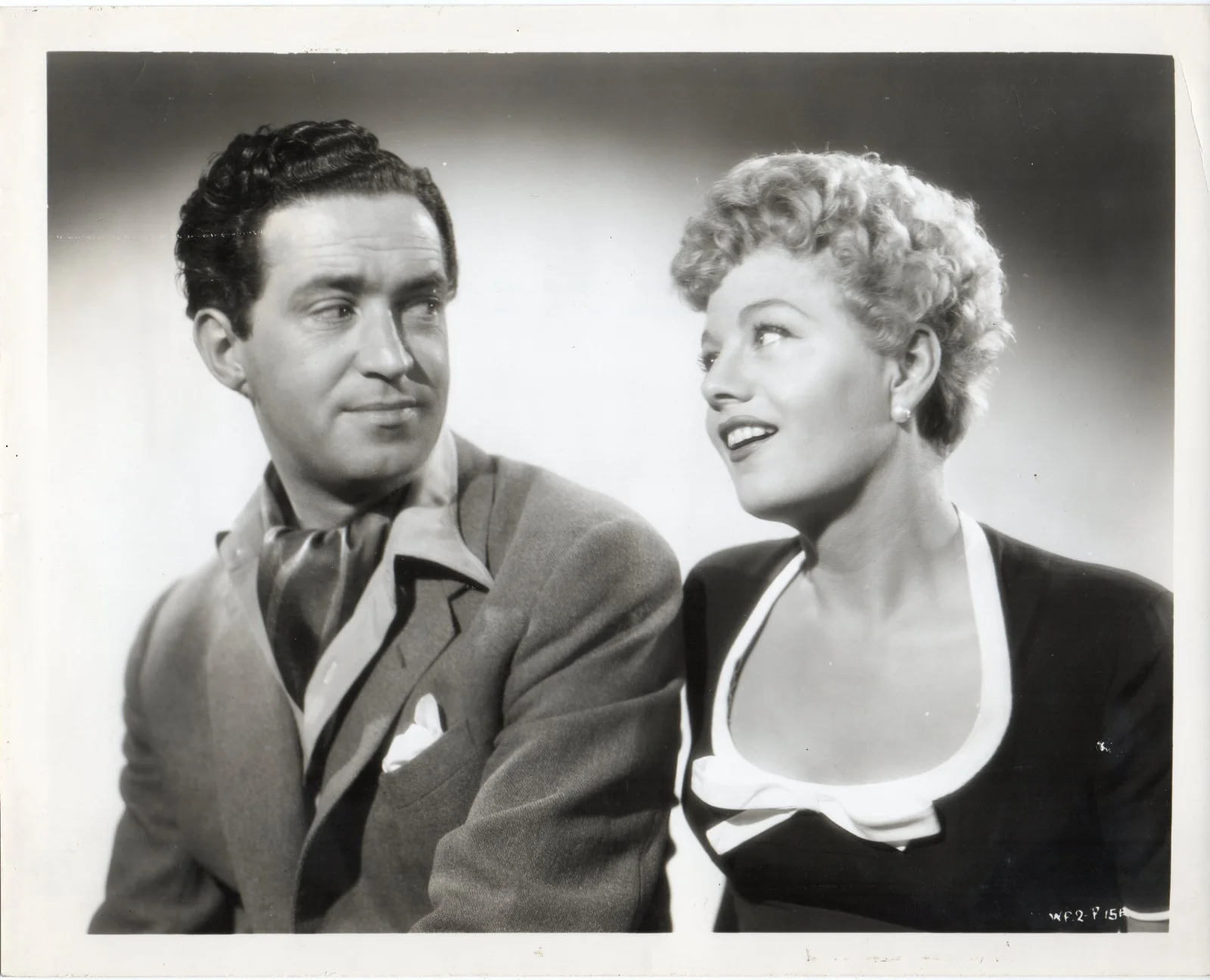 TO DOROTHY A SON 1954 John Gregson, Shelley Winters 9 10x8 STILLS, изображение 5