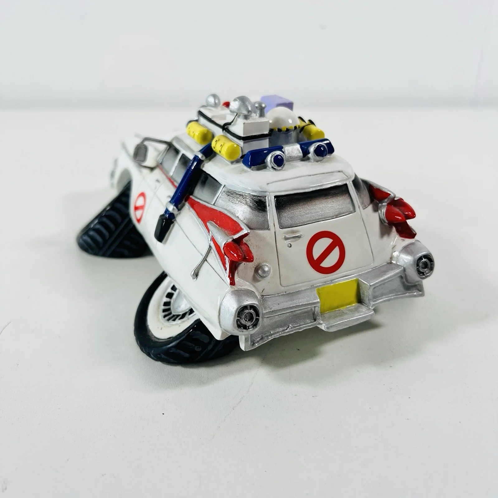 XYSOS Street Machines Car Model 2009 - Ghostbusters Ecto-1 “Ecto Buster”, image 2