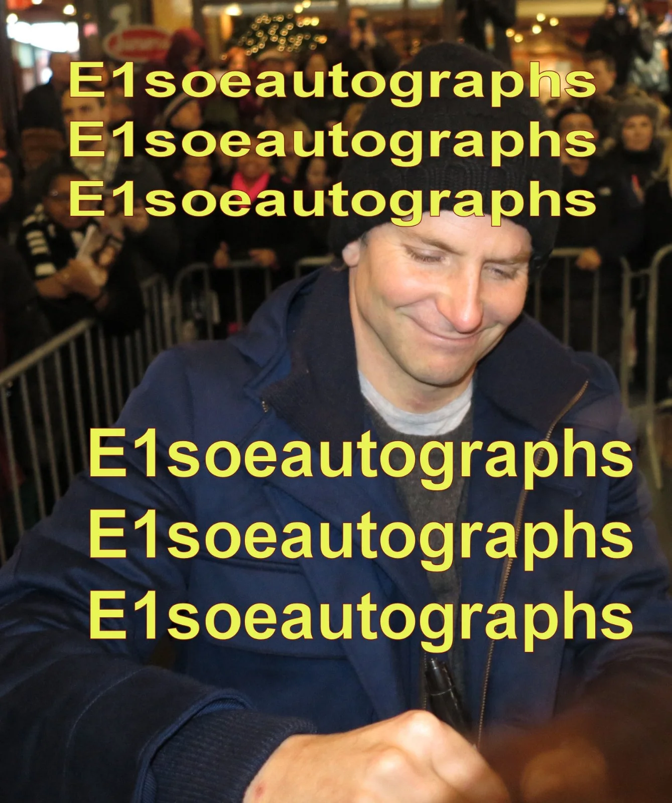 bradley cooper — Bradley Cooper signed American Hustle 8x10 photo in person. Proof. Maestro, image 2