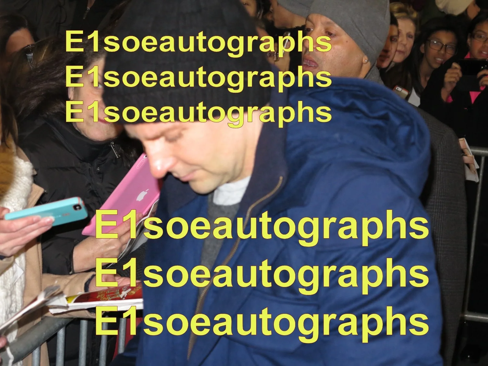 bradley cooper — Bradley Cooper signed American Hustle 8x10 photo in person. Proof. Maestro, image 3