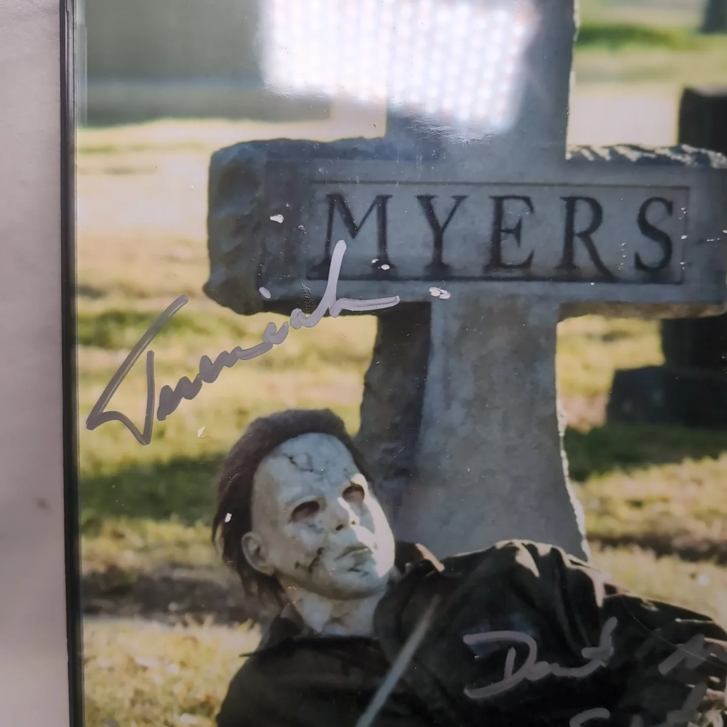 TYLER MANE — TYLER MANE Autograph Signed 8x10 Photo HALLOWEEN Michael Myers "Jeremiah", image 3