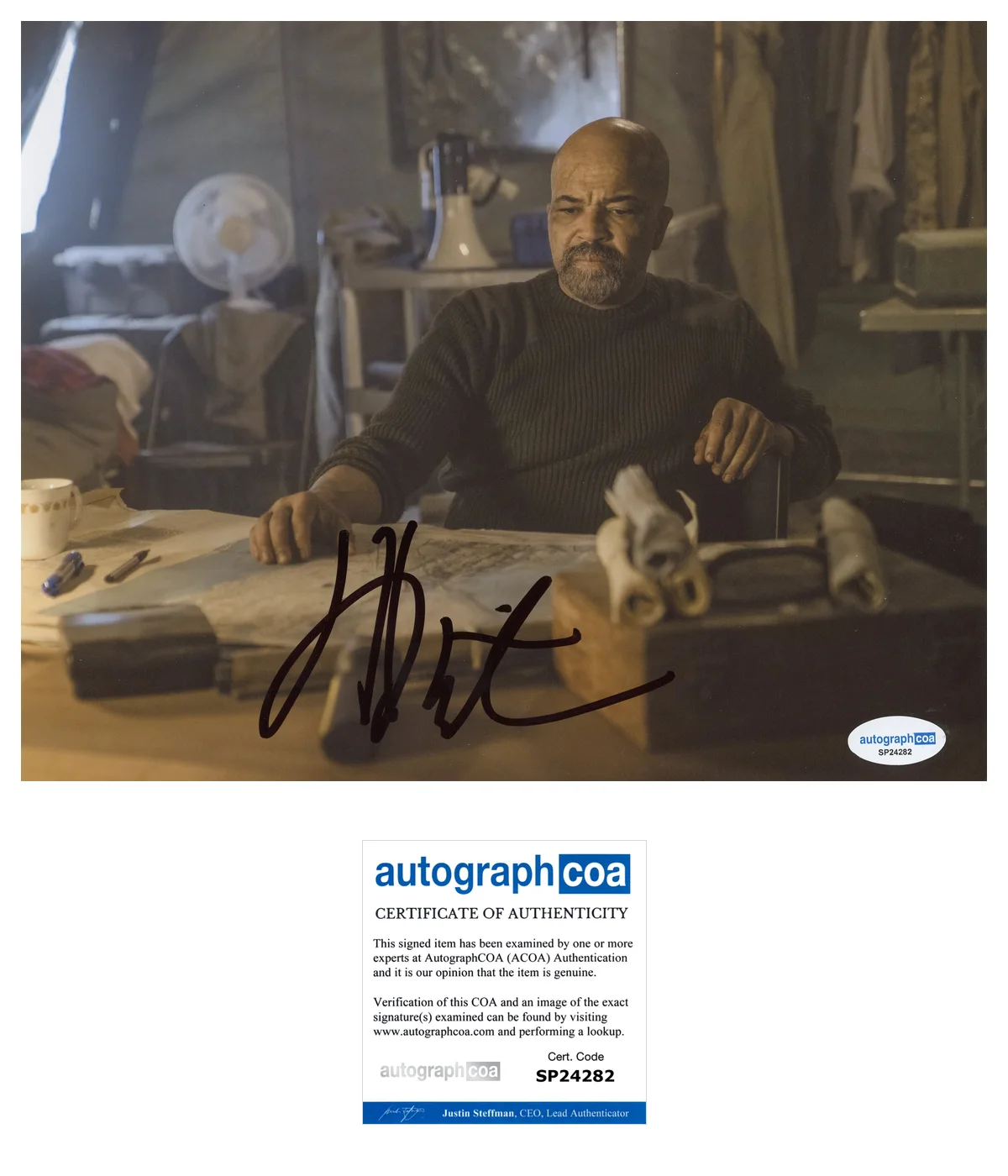 Jeffrey Wright — Jeffrey Wright Signed Autographed THE LAST OF US 'Isaac Dixon' 8x10 Photo ACOA B