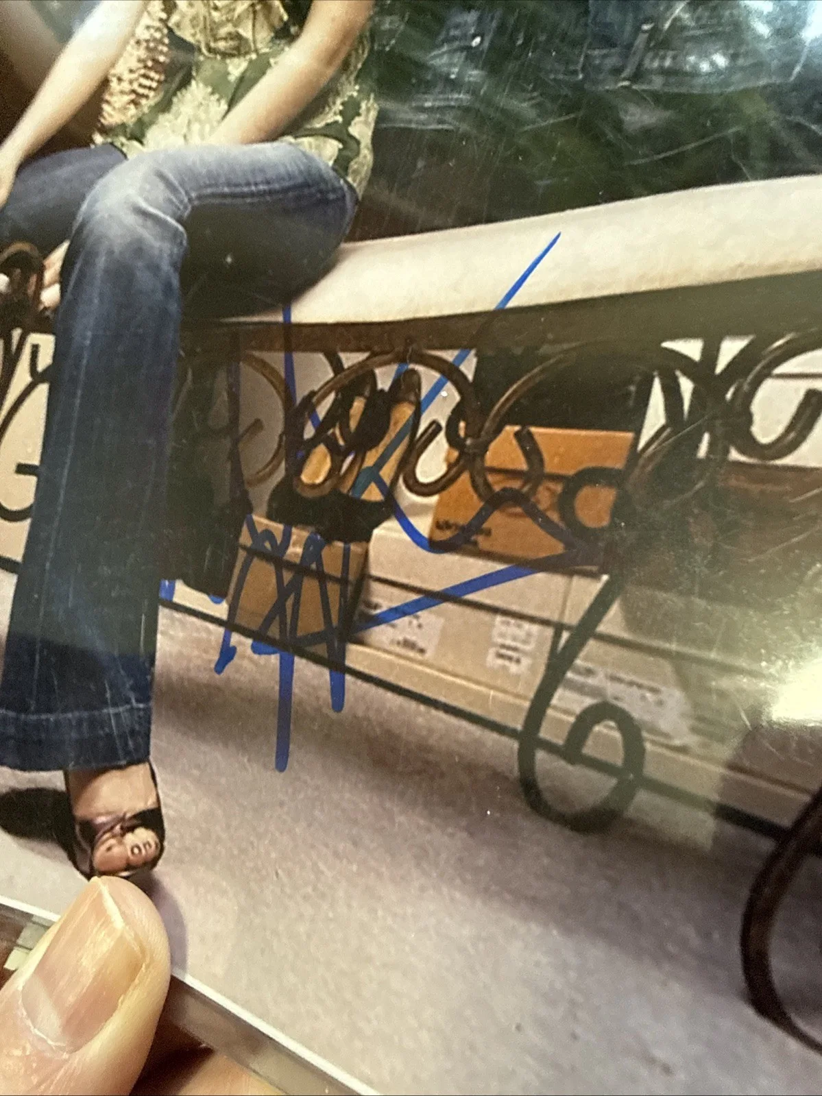 Actress Michelle Trachtenberg Signed Autograph 8x10 Photo PJ’s Collectibles COA, изображение 3