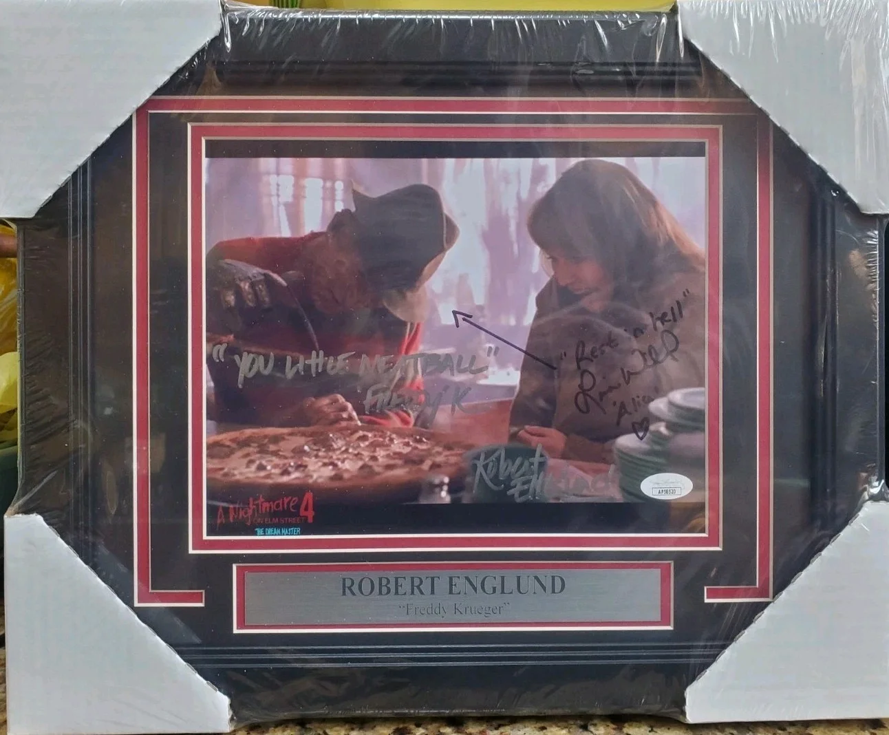 Robert Englund & Lisa Wilcox — NICE FRAMED Robert Englund & Lisa Wilcox 8x10 Photo Autograph Freddy Krueger JSA