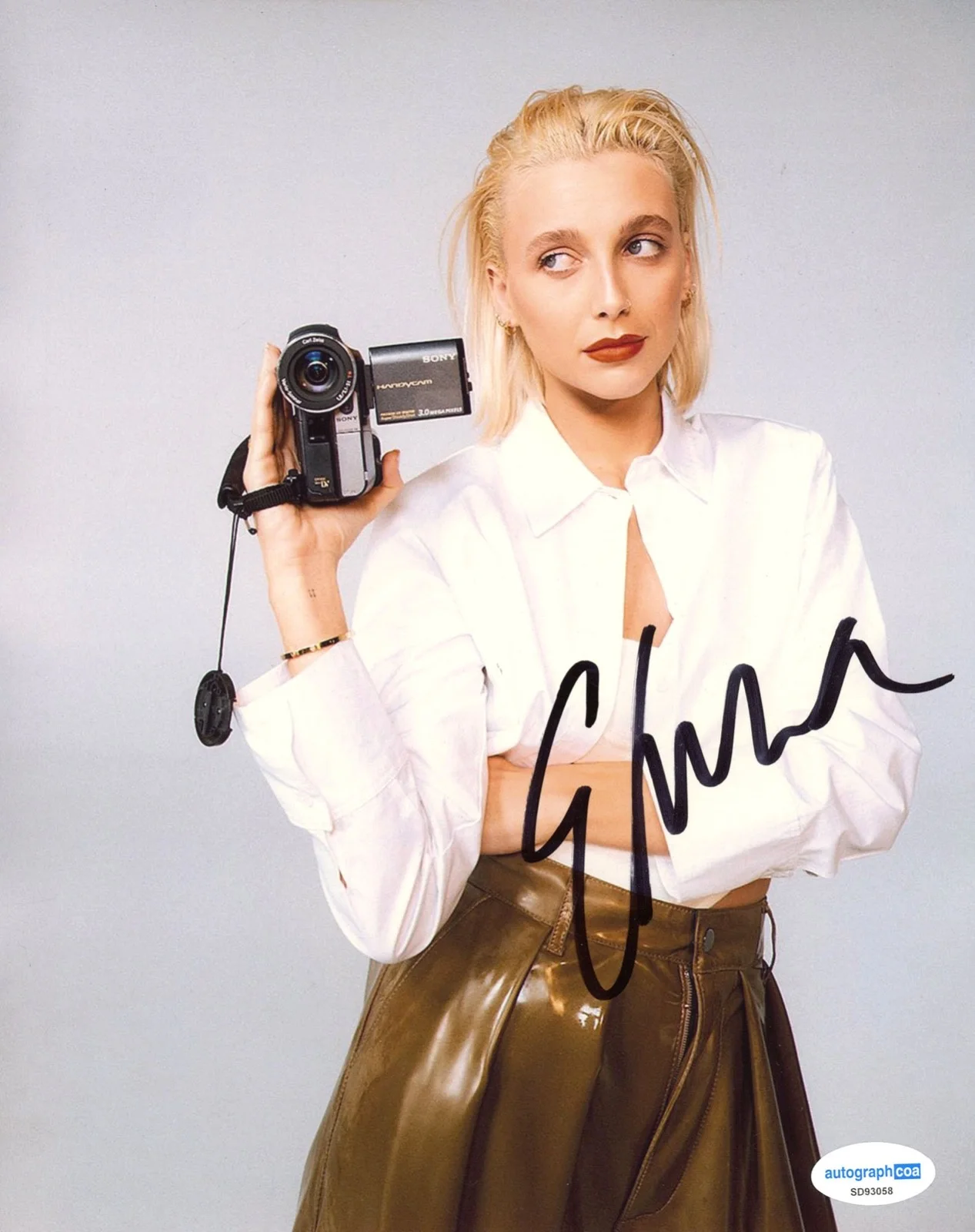 Emma Chamberlain — Emma Chamberlain signed 8x10 Photo EXACT PROOF Forbidden Fruits SEXY e ACOA COA, image 4