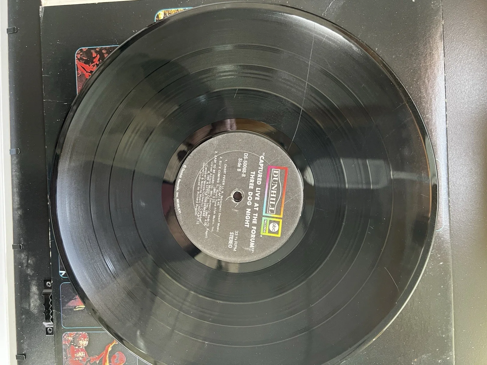 Three Dog Night Lp Autographed By Chuck Negron Lead Singer JSA Certified, image 3