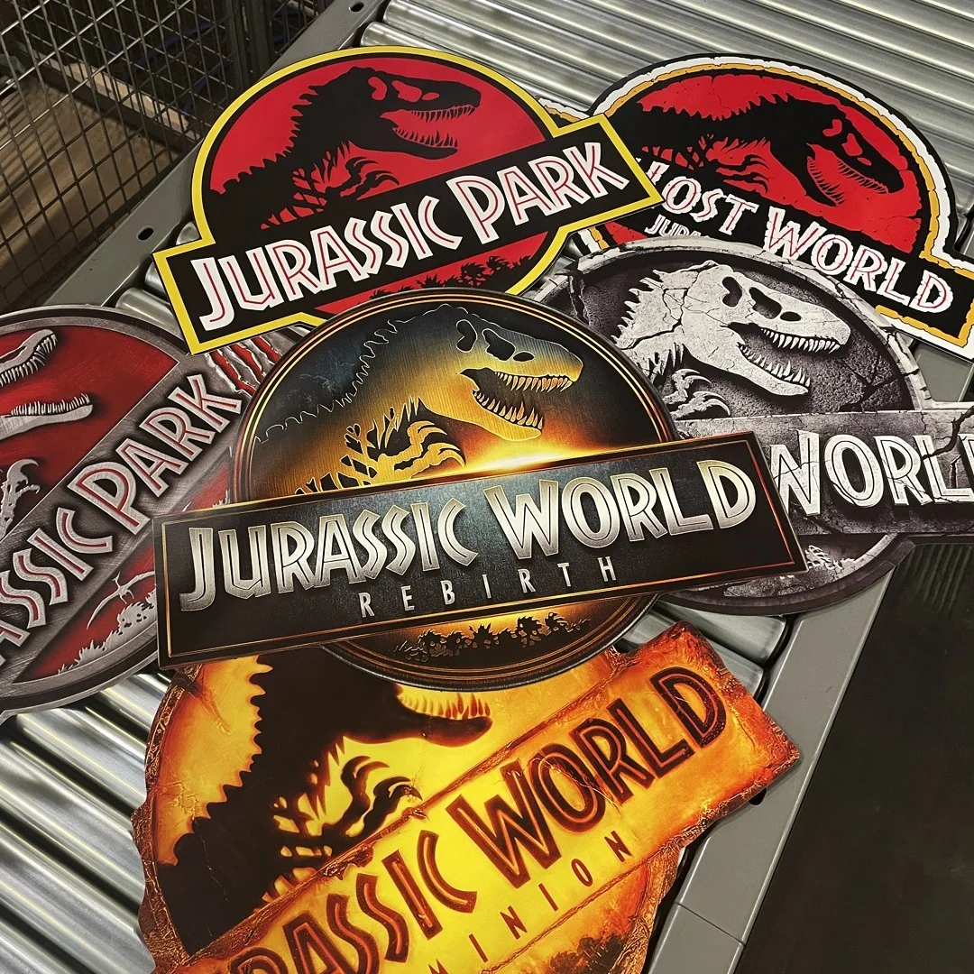 Jurassic World Logo Badges Decoration Pack of 6 Each 30cm x 40cm, изображение 5