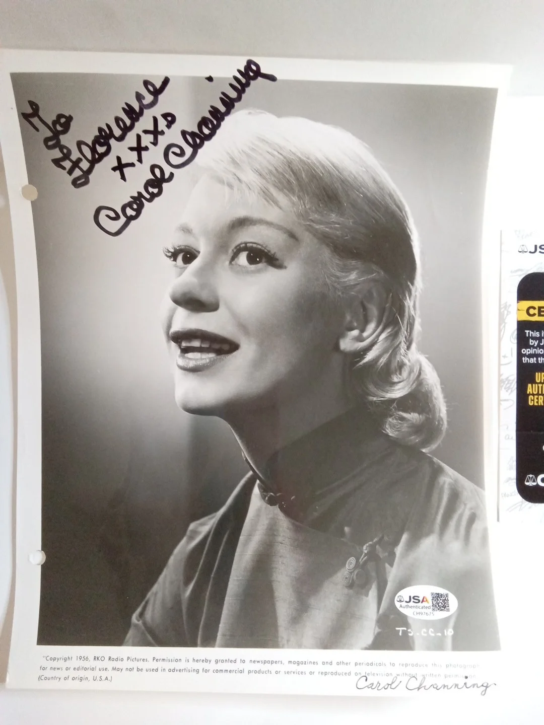 Carol Channing Signed 8x10 Photo JSA- Broadway Legend Hello Dolly, изображение 2