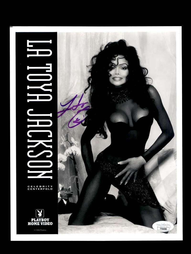 La Toya Jackson — La Toya Jackson JSA Coa Signed 8x10 Photo Autograph