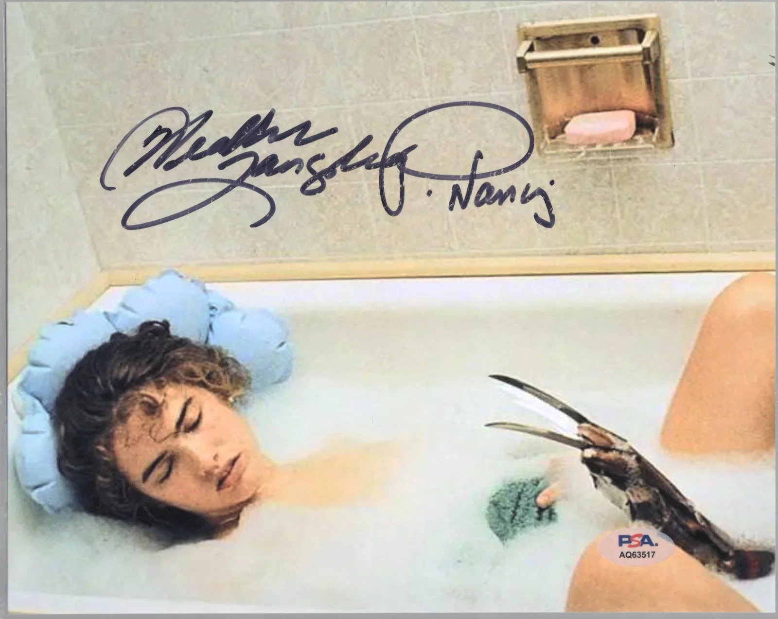 Heather Langenkamp — Heather Langenkamp "Nancy" Nightmare on Elm Street Signed 8x10 Photo PSA DNA *17