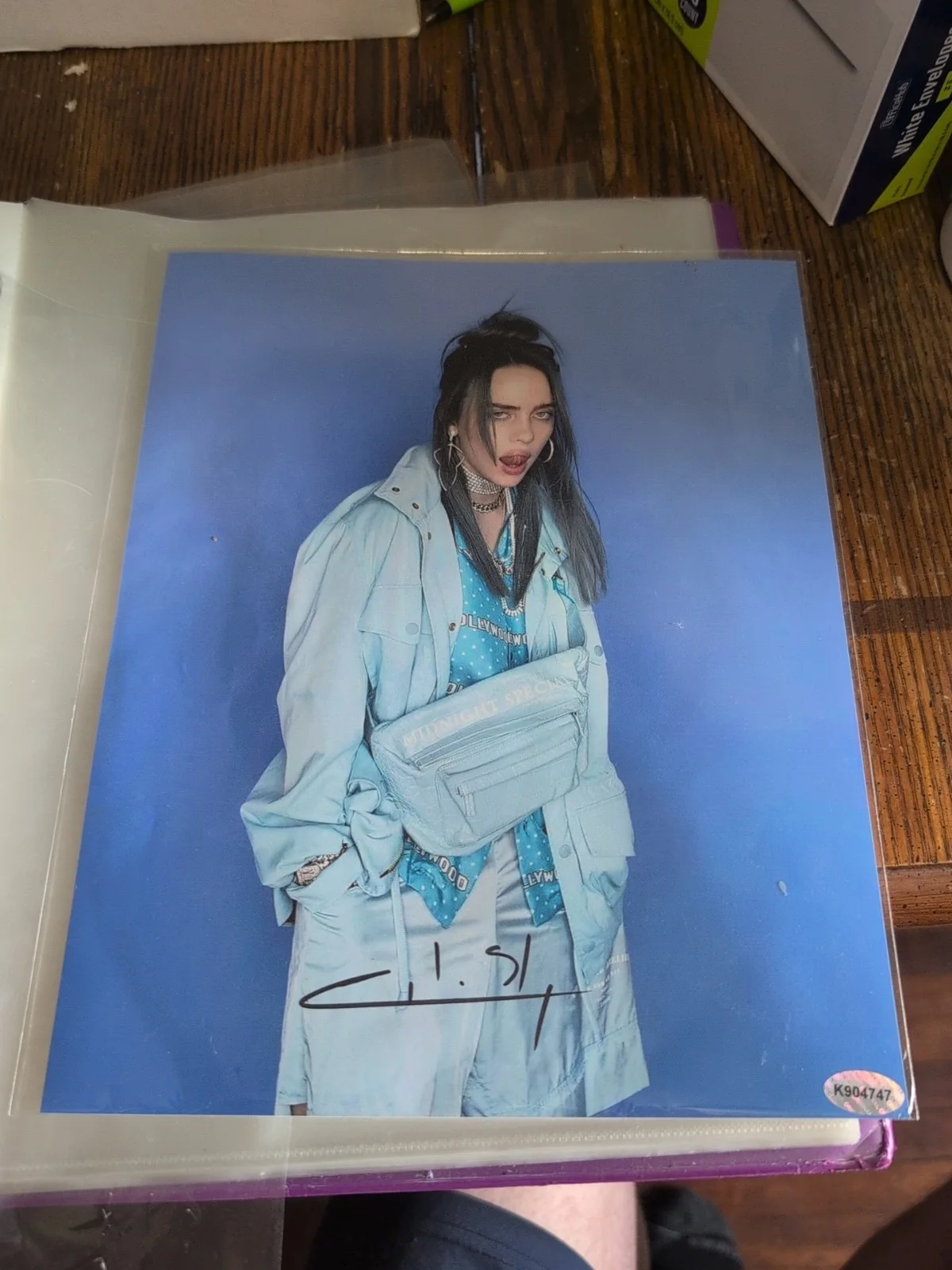 Billie Eilish Singer Musician Songwriter Signed Autographed 8 x 10 Photo TTM COA, изображение 3