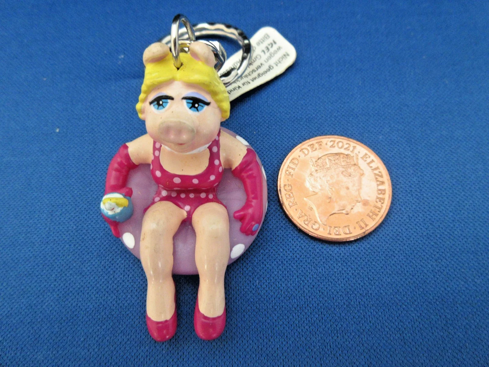 MISS PIGGY THE MUPPETS KEYRING UNUSED, image 2