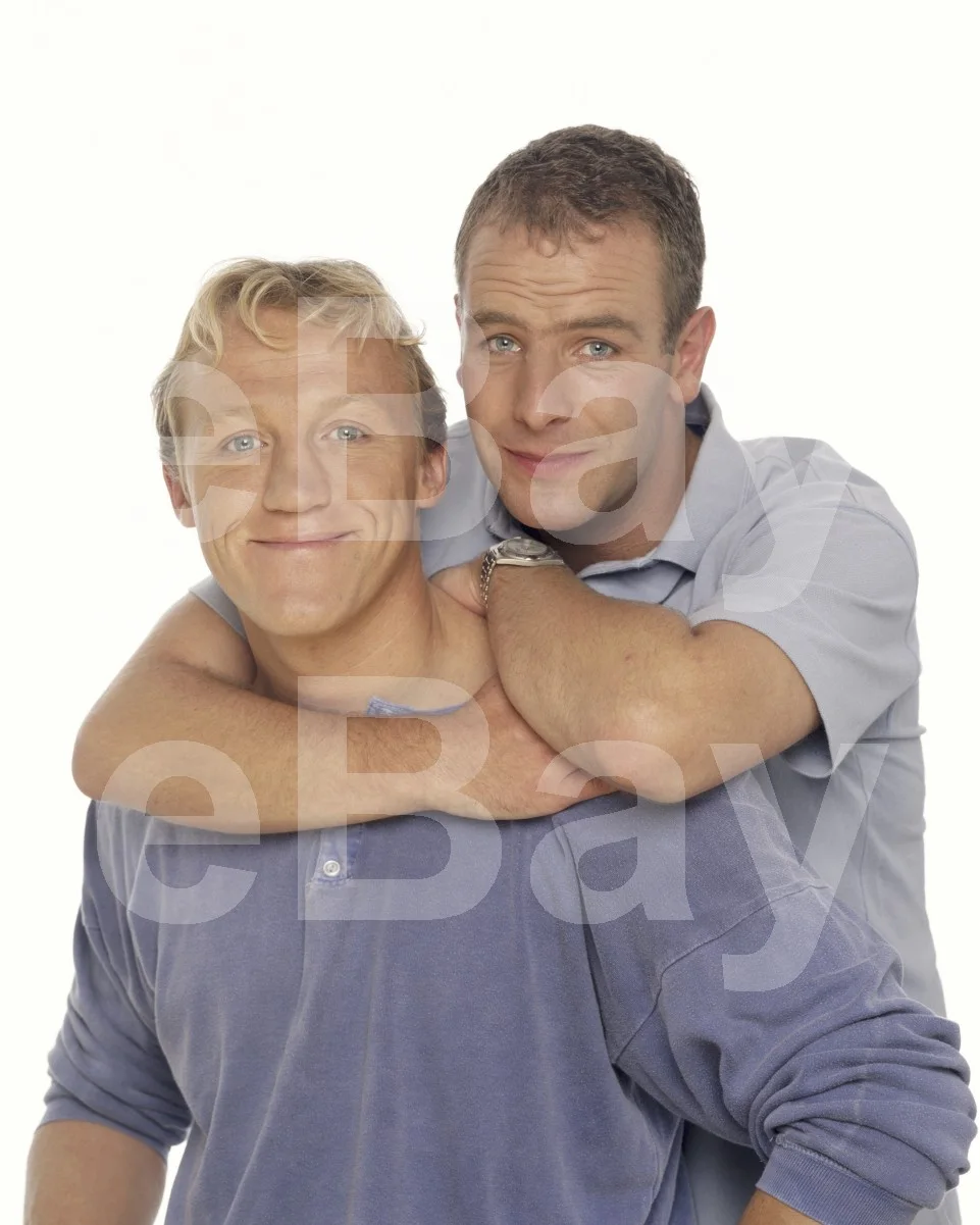 Robson and Jerome - Robson Green, Jerome Flynn 16x12 Photo Poster Print, изображение 4