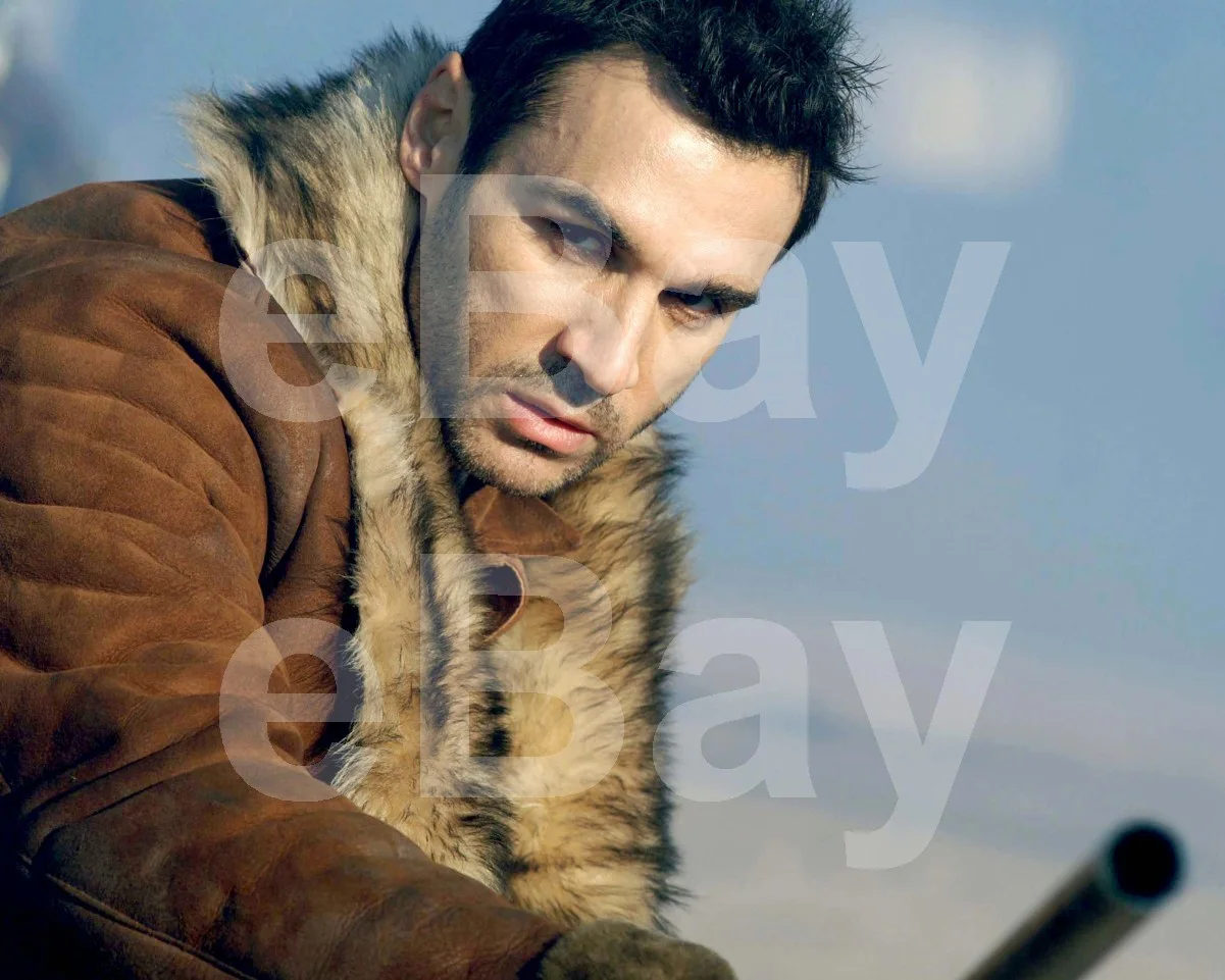 Adrian Paul 16x12 Photo Poster Print, image 4