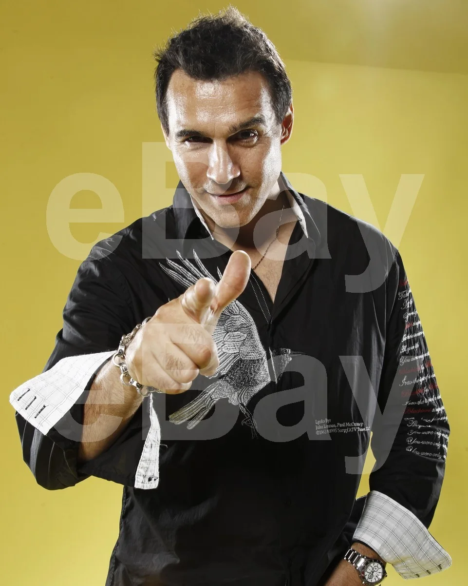 Adrian Paul 16x12 Photo Poster Print, image 4