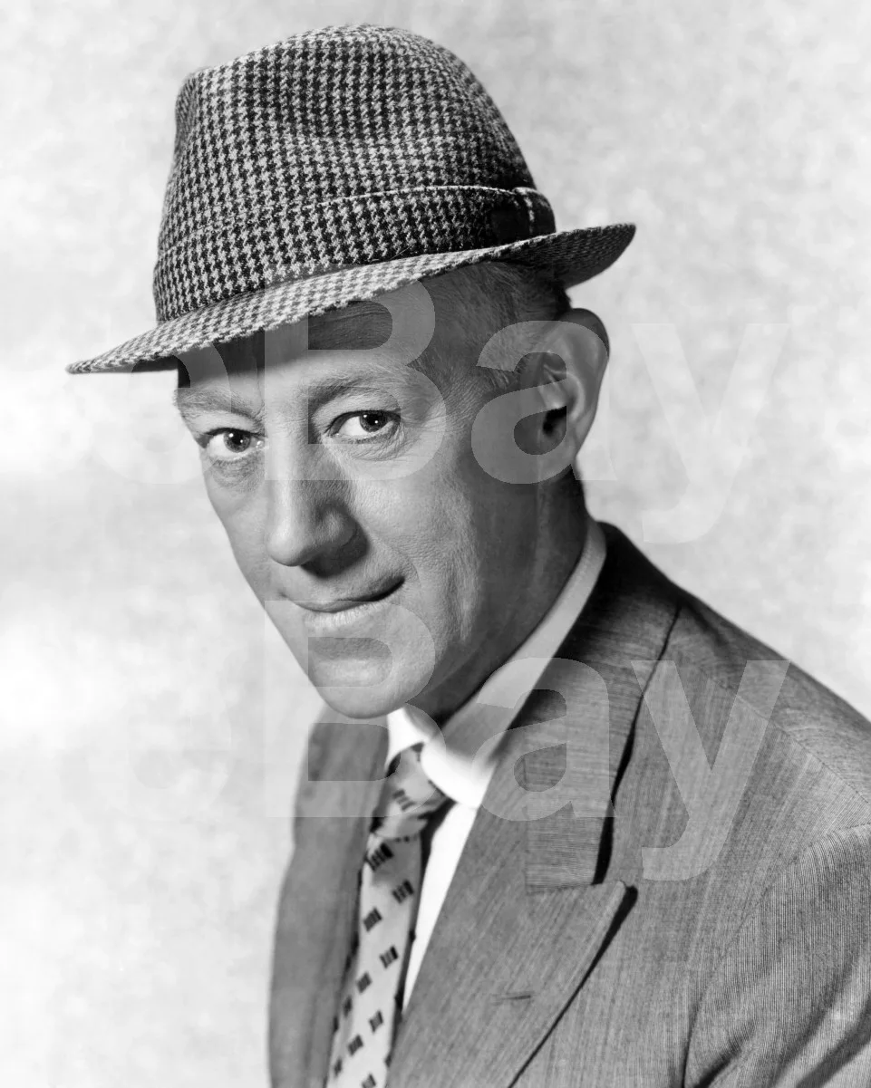 Alec Guiness 16x12 Photo Poster Print, изображение 4