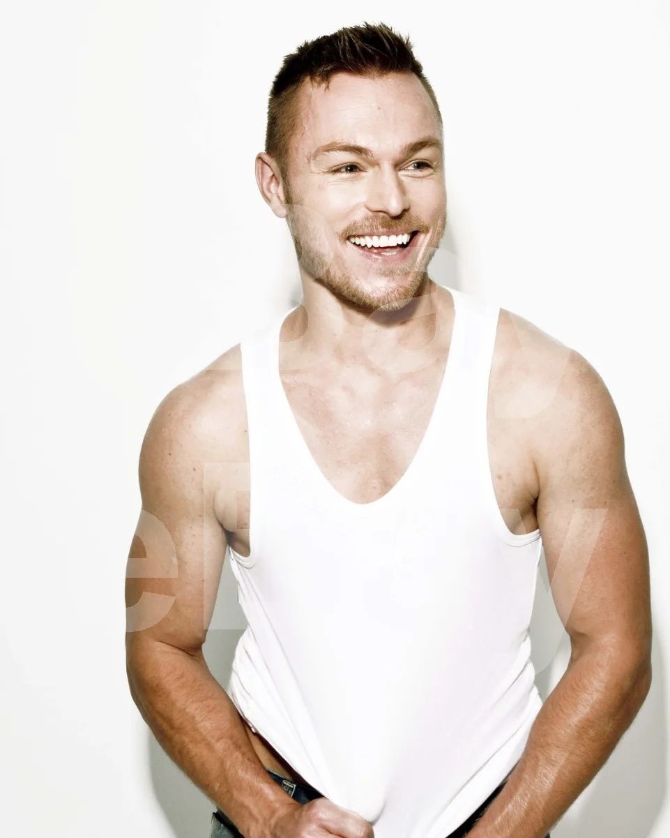 Andrew Hayden Smith 16x12 Photo Poster Print, изображение 4