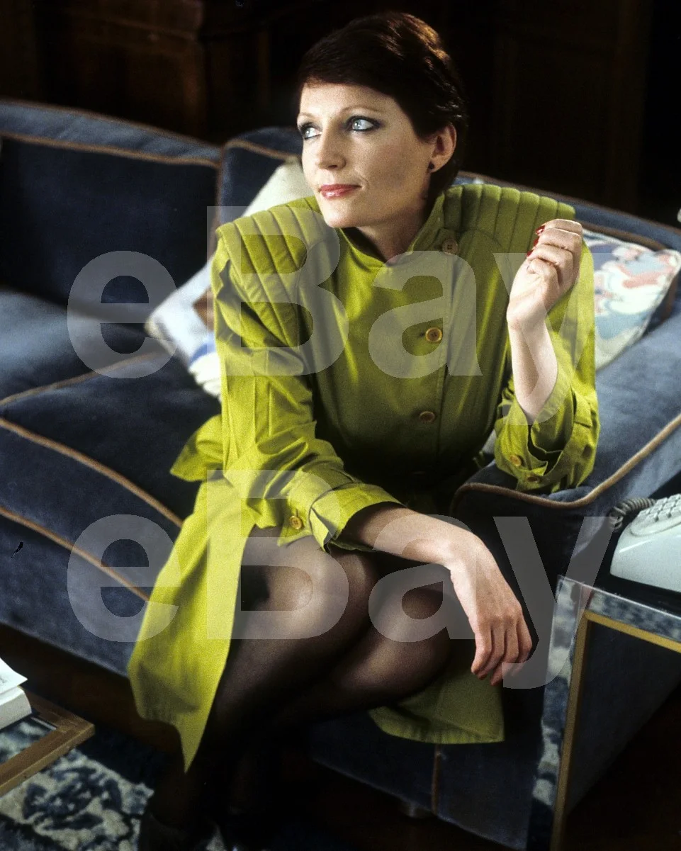 Jenny Runacre 16x12 Photo Poster Print, image 4