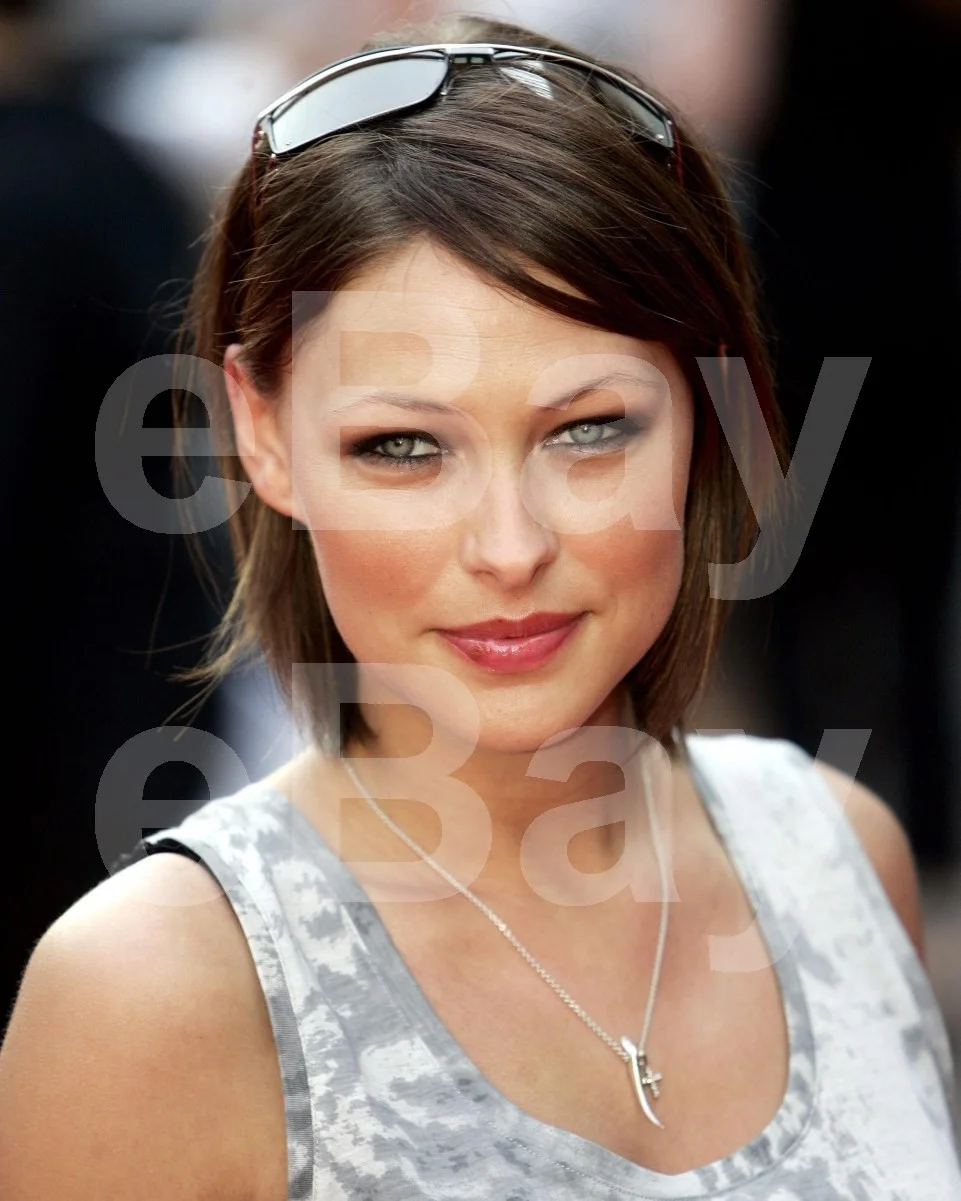 Emma Griffiths 16x12 Photo Poster Print, image 4