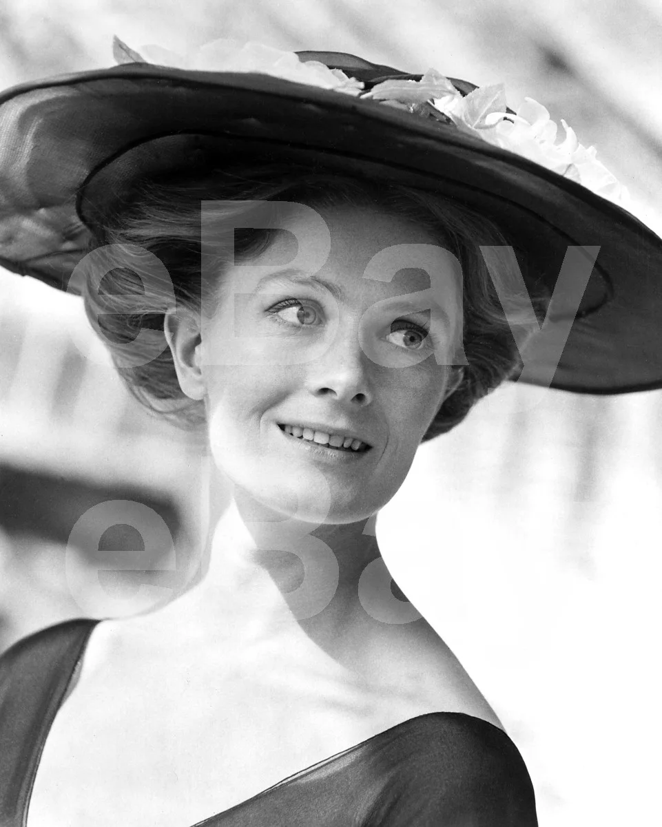 Vanessa Redgrave 16x12 Photo Poster Print, изображение 4