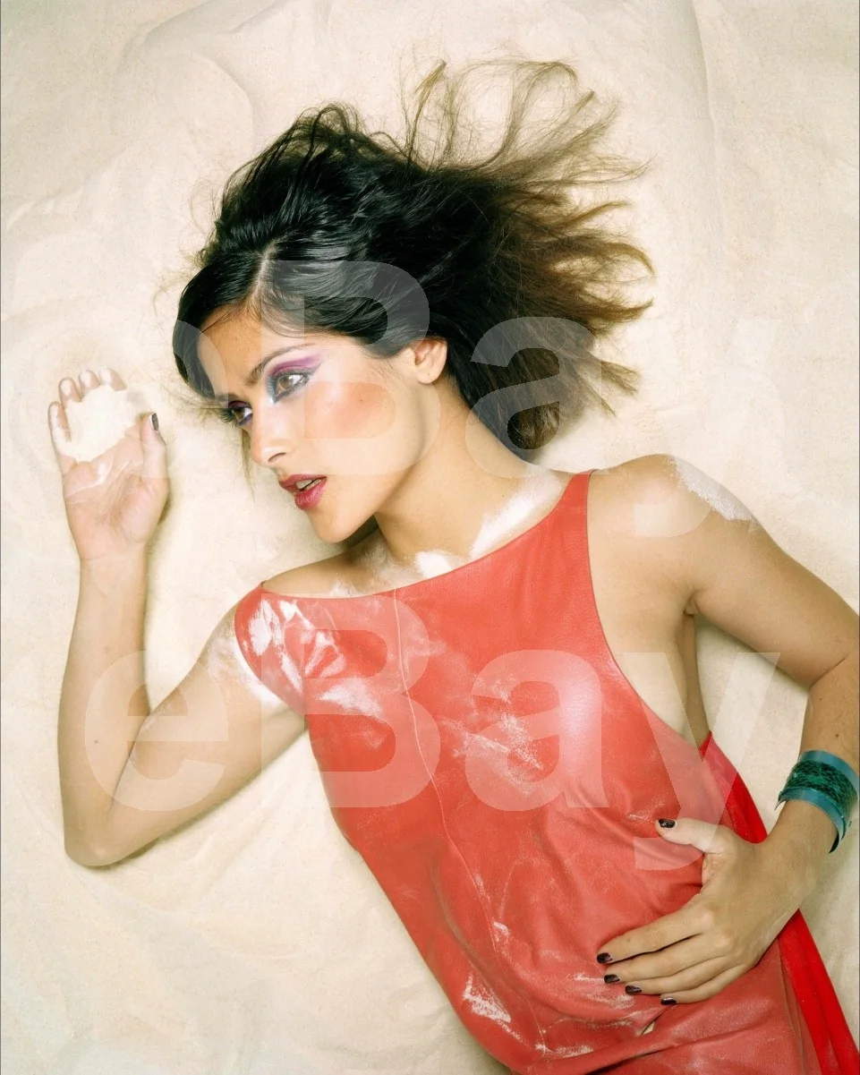 Salma Hayek 16x12 Photo Poster Print, image 4