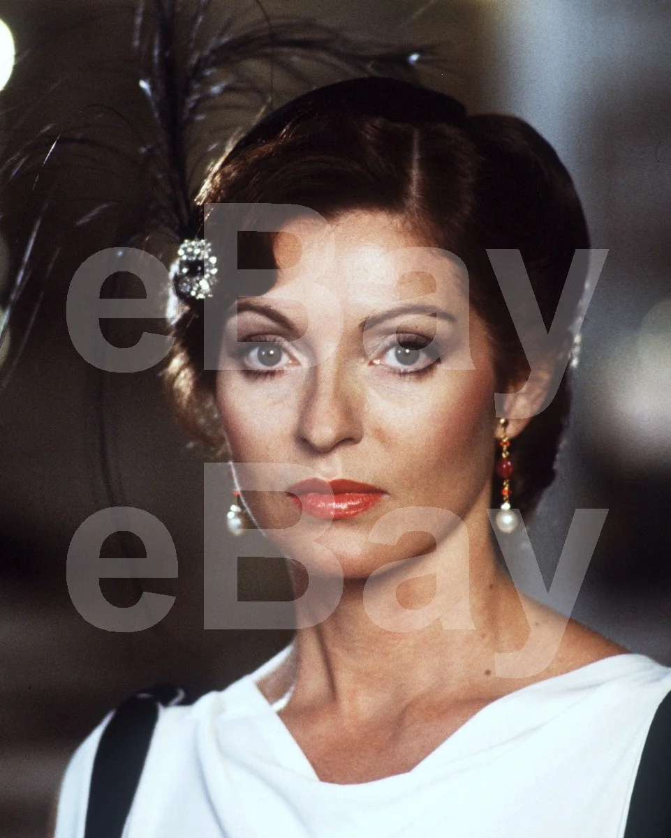 Marie-France Pisier 16x12 Photo Poster Print, изображение 4