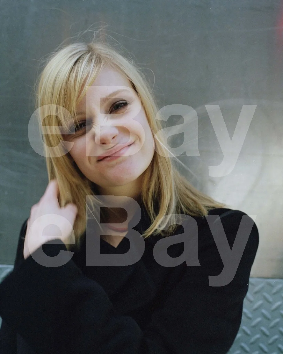 Romola Garai 16x12 Photo Poster Print, изображение 4