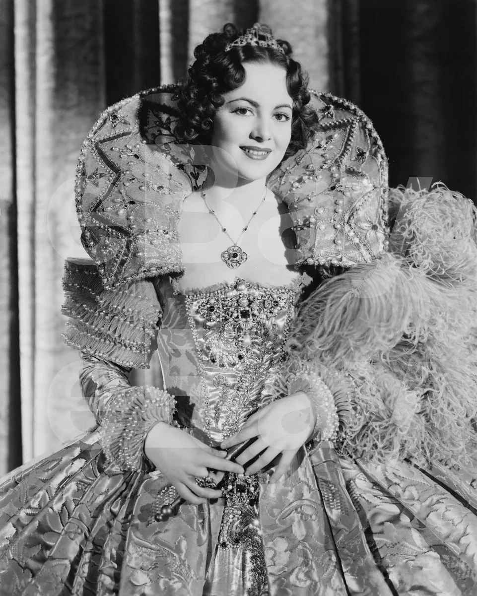 Olivia de Havilland 16x12 Photo Poster Print, image 4