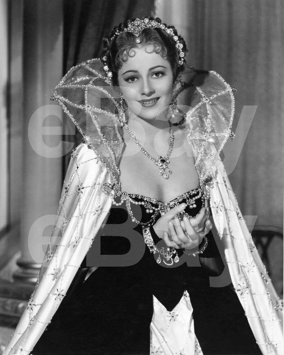 Olivia de Havilland 16x12 Photo Poster Print, изображение 4