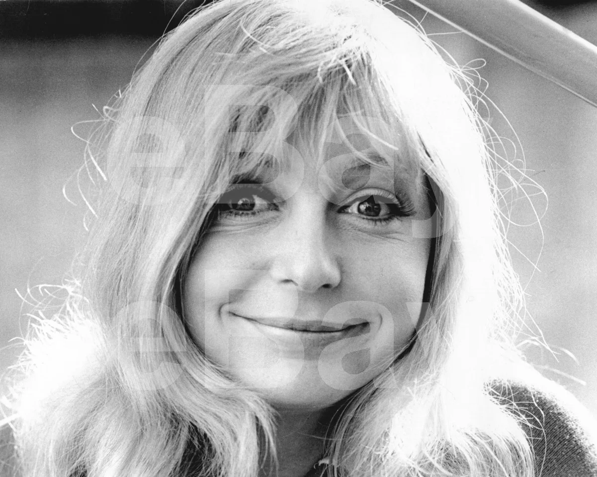 Judy Cornwell 16x12 Photo Poster Print, image 4