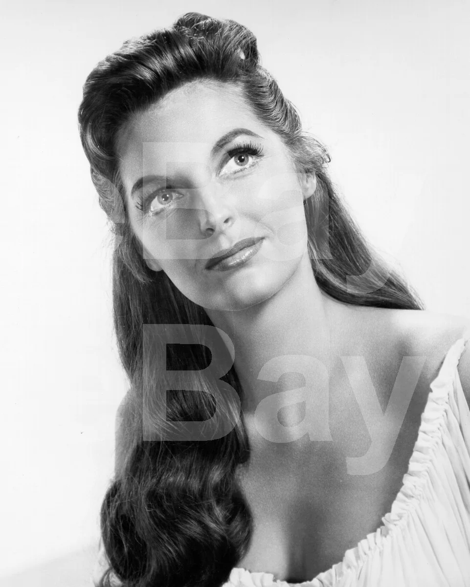 Julie London 16x12 Photo Poster Print, image 4