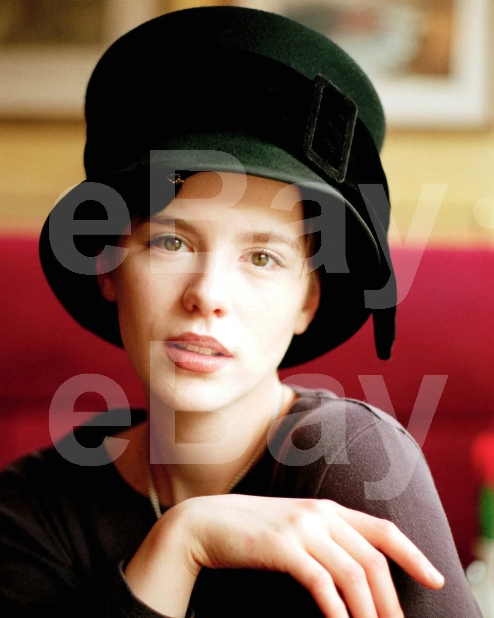 Kate Beckinsale 16x12 Photo Poster Print, изображение 4