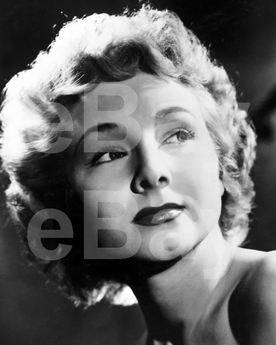 Joan Dowling 16x12 Photo Poster Print, image 4